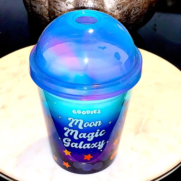 DW HOME CANDLE MOON MAGIC GALAXY 1 WICK NEW 11.4 oz GOODIES - Picture 4 of 6